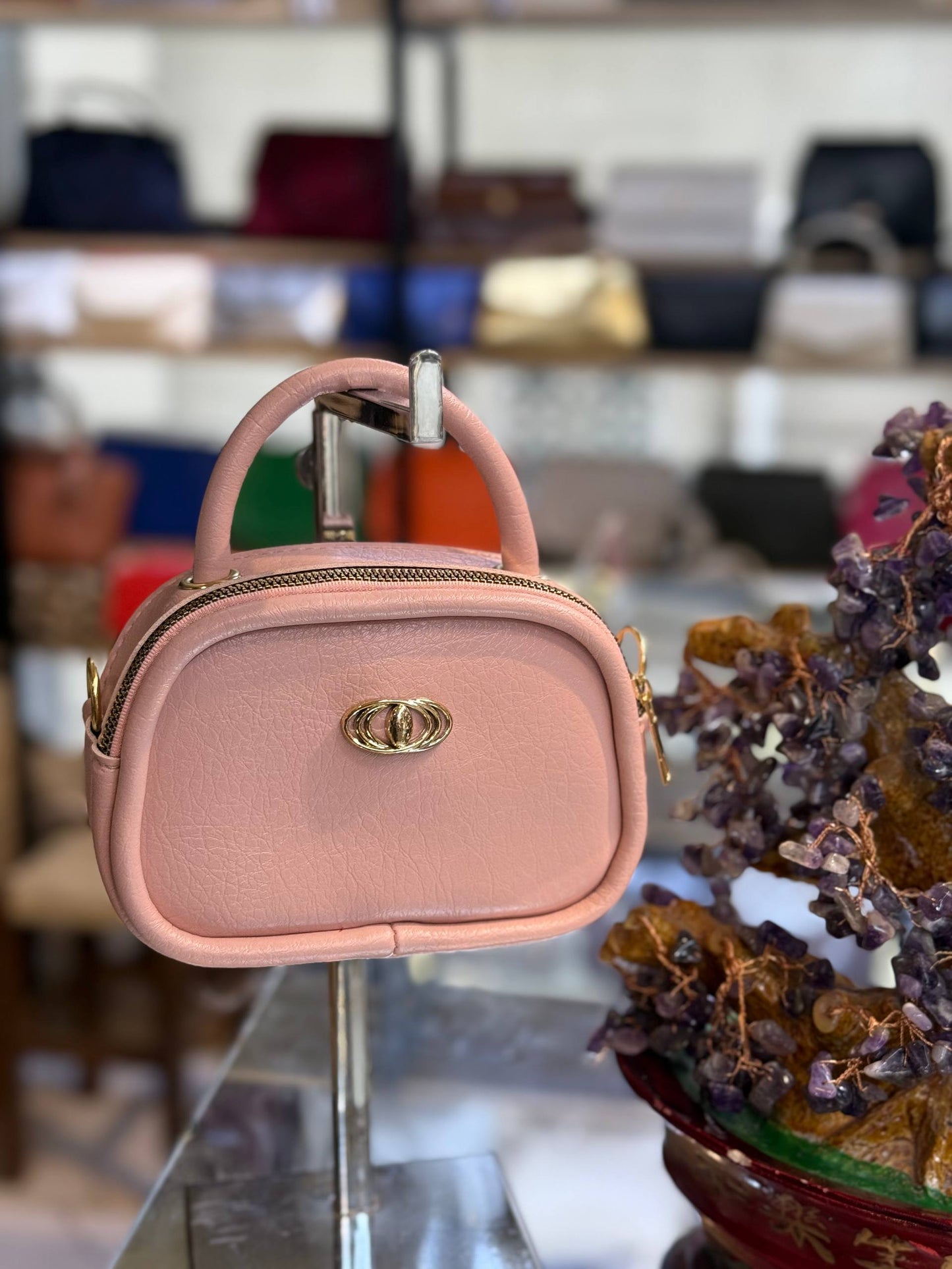 Oval Klipsli Mini El Çantası